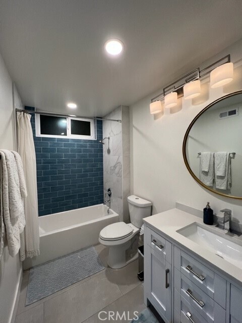 Building Photo - 27041 S Ridge Dr