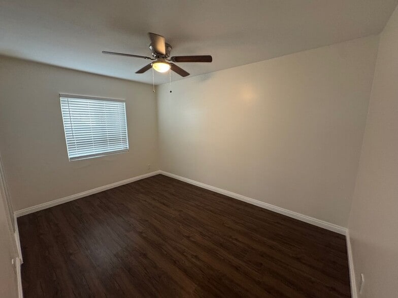 Building Photo - 3310 Burton Ave