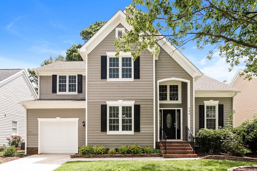 Primary Photo - 500 Mountain Lake Dr
