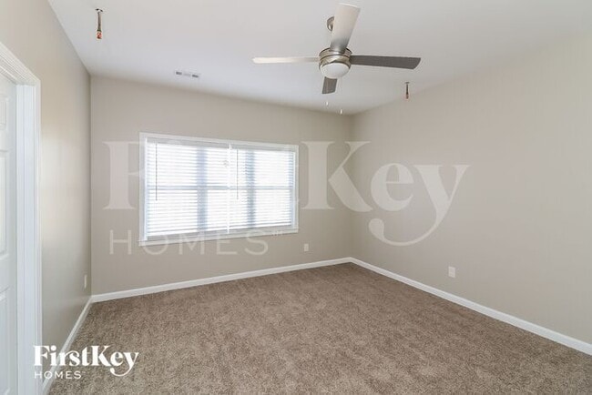 Building Photo - 273 Sugar Birch Way