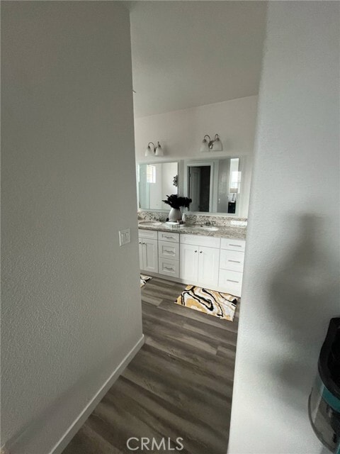 Building Photo - 6196 Fowler Ave