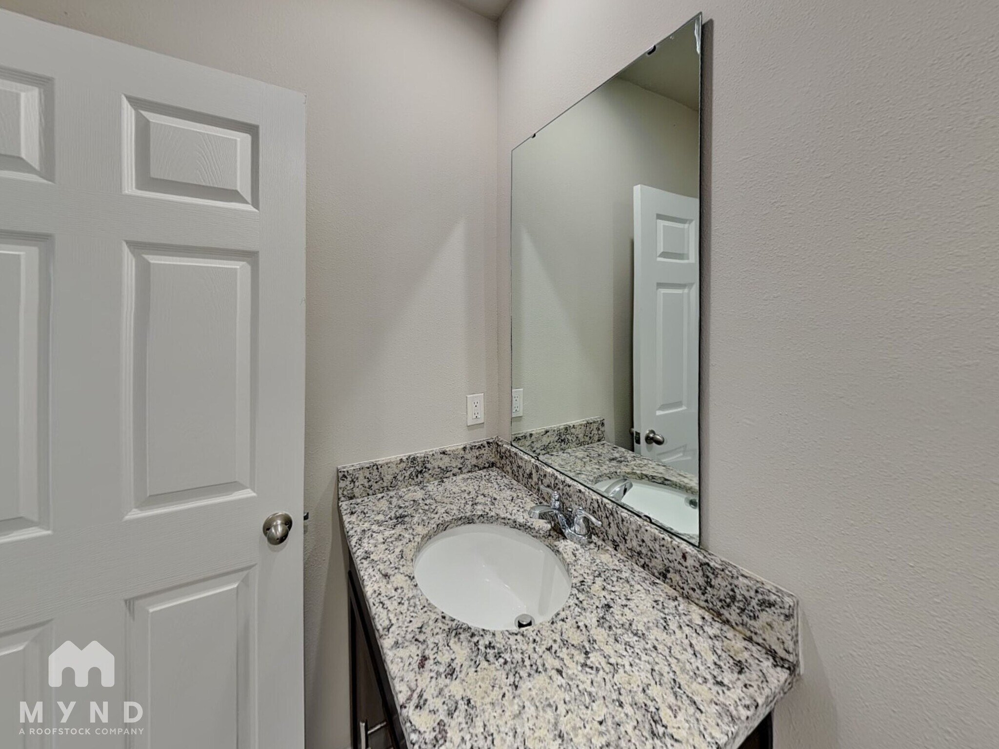 Building Photo - 188 Towns Cir