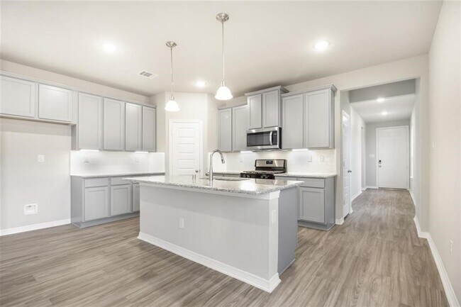 Building Photo - 828 Laguna Grn Ln