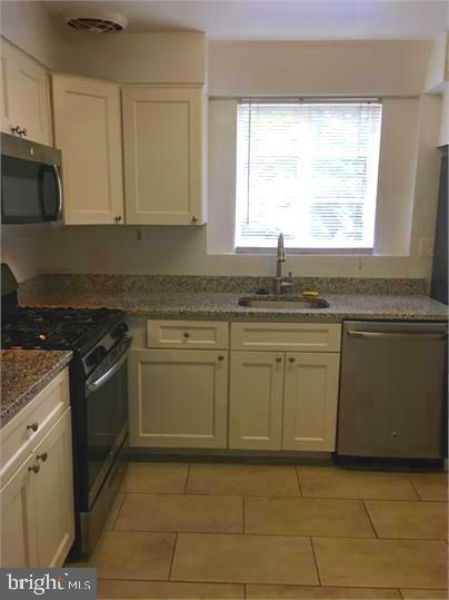 Building Photo - 5319 Pooks Hill Rd