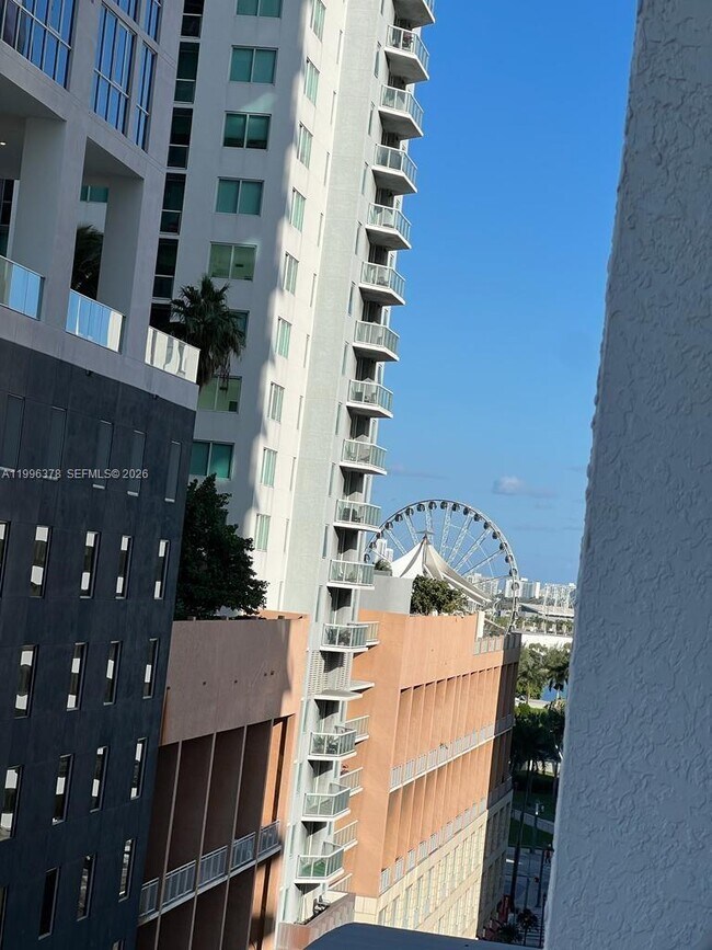 Building Photo - 133 NE 2nd Ave