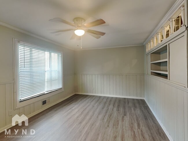 Building Photo - 4729 Stillwood Cove