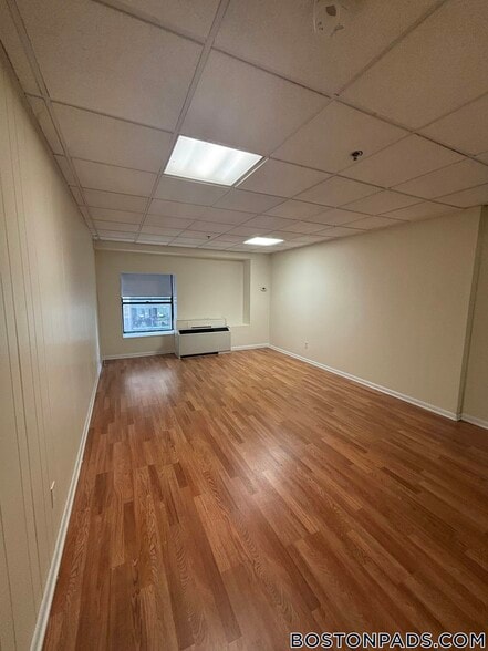 Building Photo - 62 Boylston St