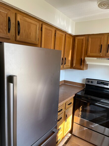 Building Photo - 1505 Little Bluestem Ct