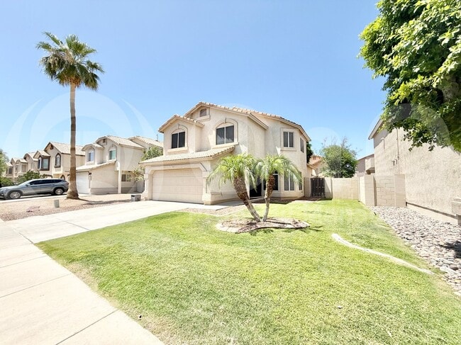 Building Photo - 1242 W Glenmere Dr