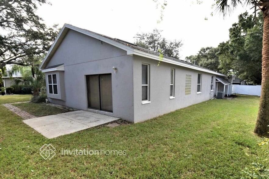 Building Photo - 540 Vista Trail Ct