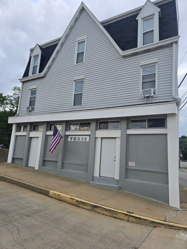 Building Photo - 3 E Prospect Ave