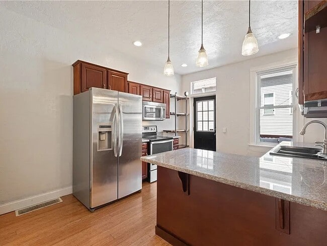 Building Photo - 3 Bed 2 Bath Lawrenceville House