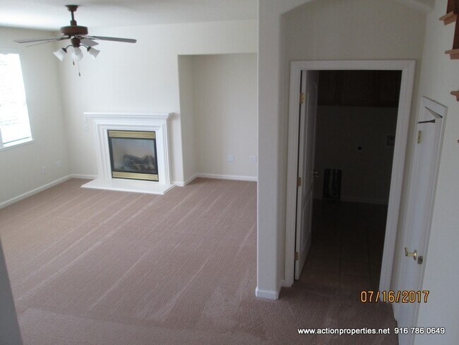Building Photo - East Roseville, New Carpet * Paint, 2657sqft 4 Bed 3 Ba, 3 Car Garage Large Bonus Room
