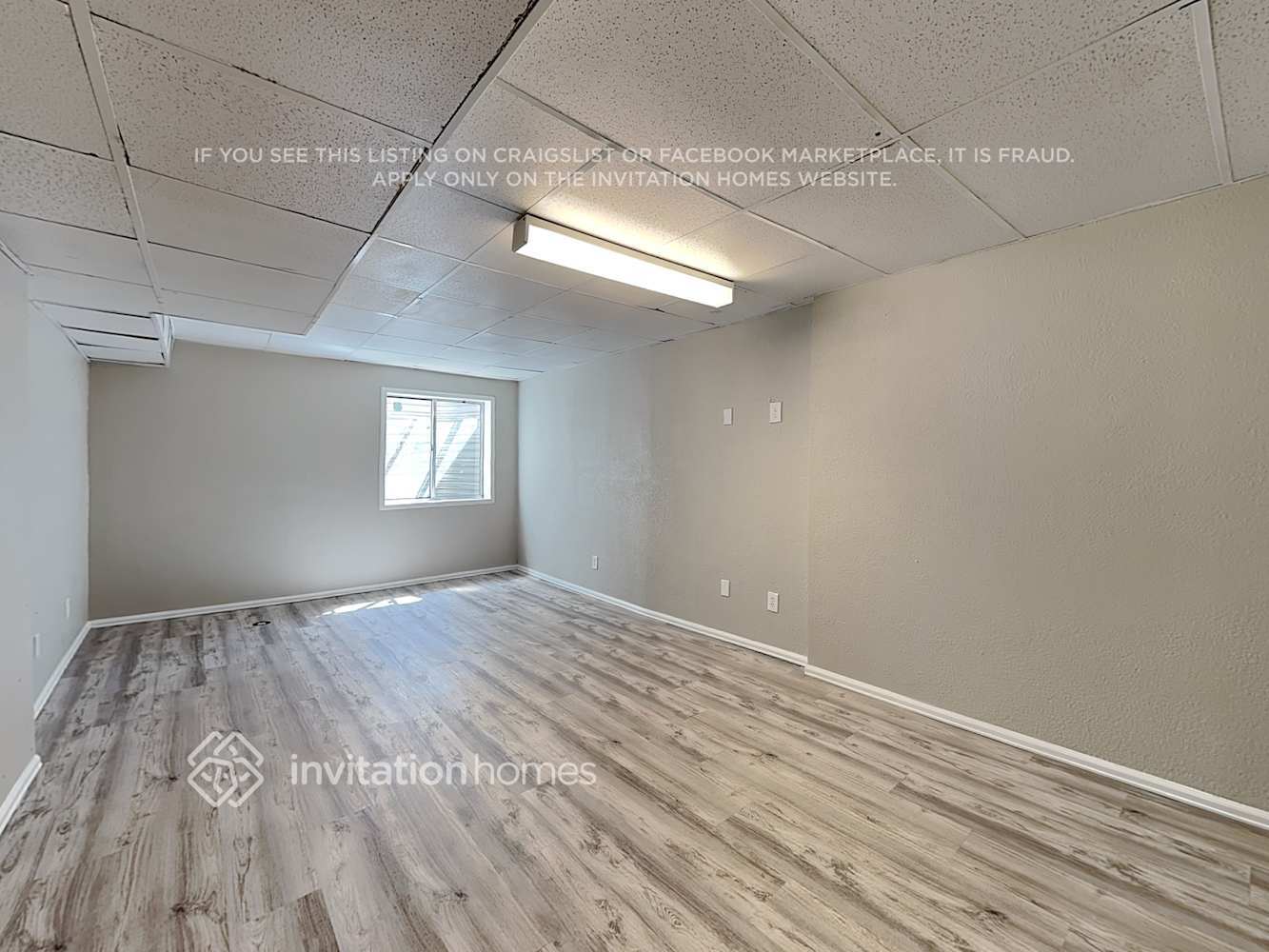 Building Photo - 9678 Lansing Cir