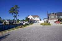 Building Photo - 3028 Helmsman Dr