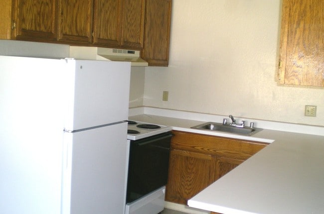 Kitchen - Bascom House Apt
