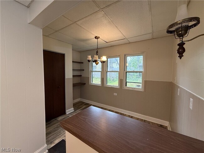 Building Photo - 897 Polk Ave