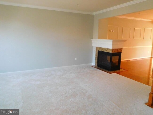Building Photo - 2112 Congresbury Pl