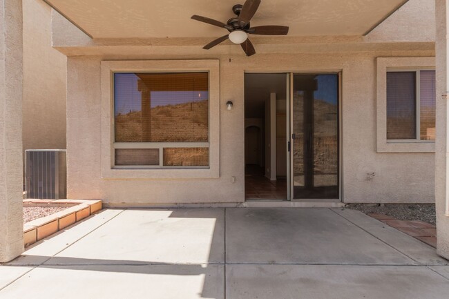 Building Photo - Mountainside Home, Gated Community