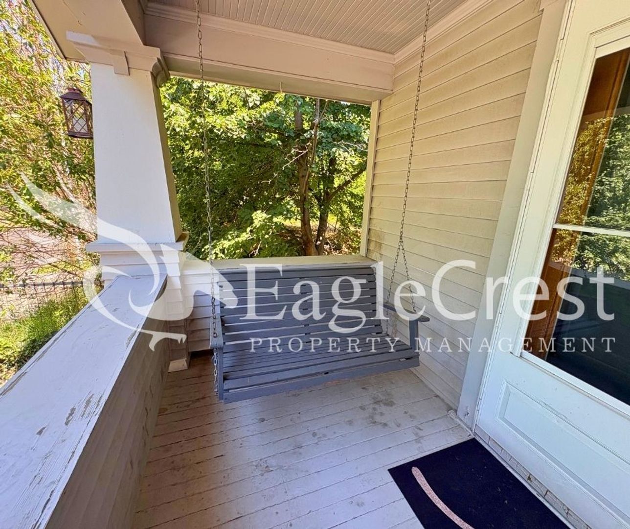 Building Photo - Beautifully Renovated Historic 3 Bedroom Home
