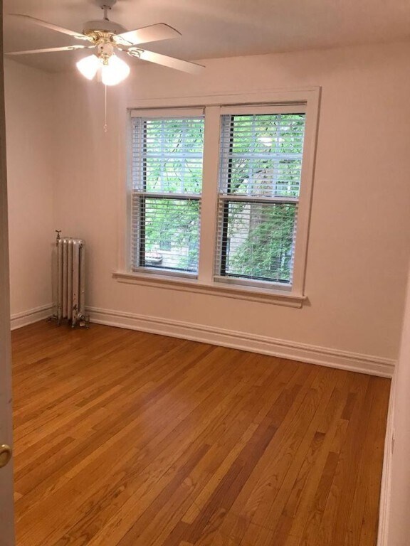 Building Photo - 6200 N Clark St