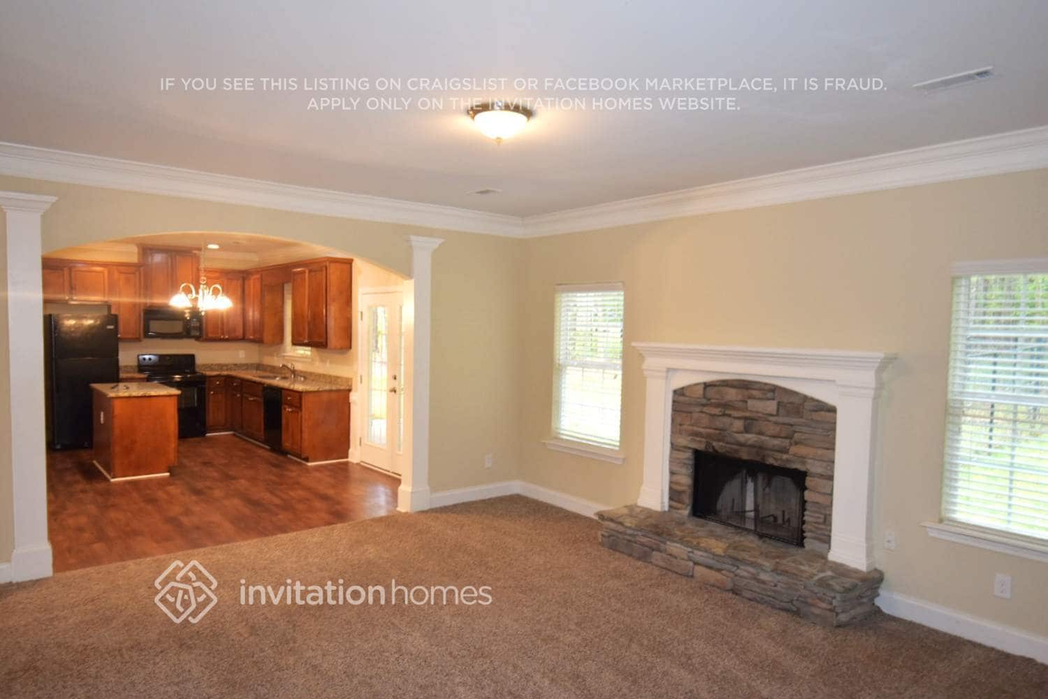 Building Photo - 165 Shoal Park Dr