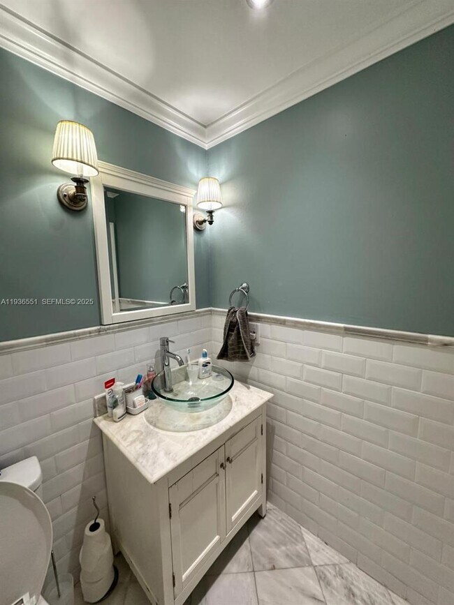 Building Photo - 12531 NW 7th Ln