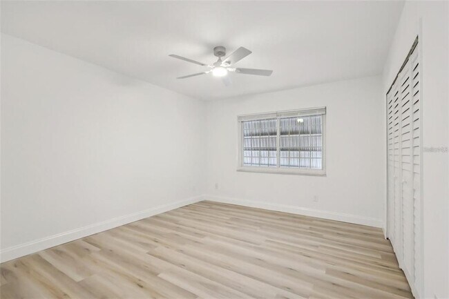 Building Photo - 11147 Acme Dr