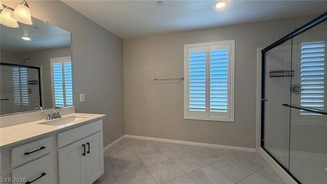 Building Photo - 2283 Teatro Ave