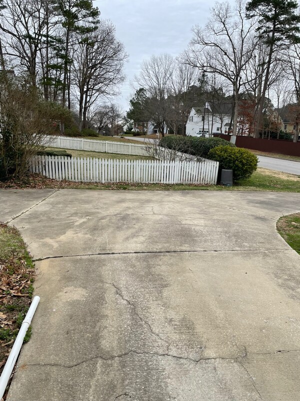 Building Photo - 8800 Colesbury Dr