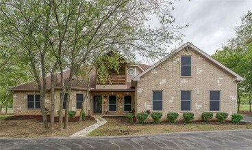 Building Photo - Gated Entry 5 bedroom, 3.5 Bath Home on 16+ Acres in Cleburne - Bring your horses and cattle!