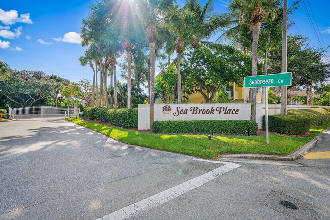 Building Photo - 111 Seabreeze Cir