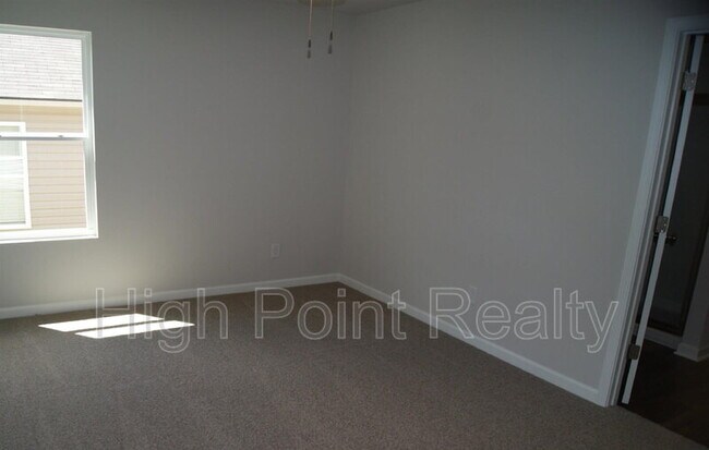 Building Photo - 514 Antler Wy