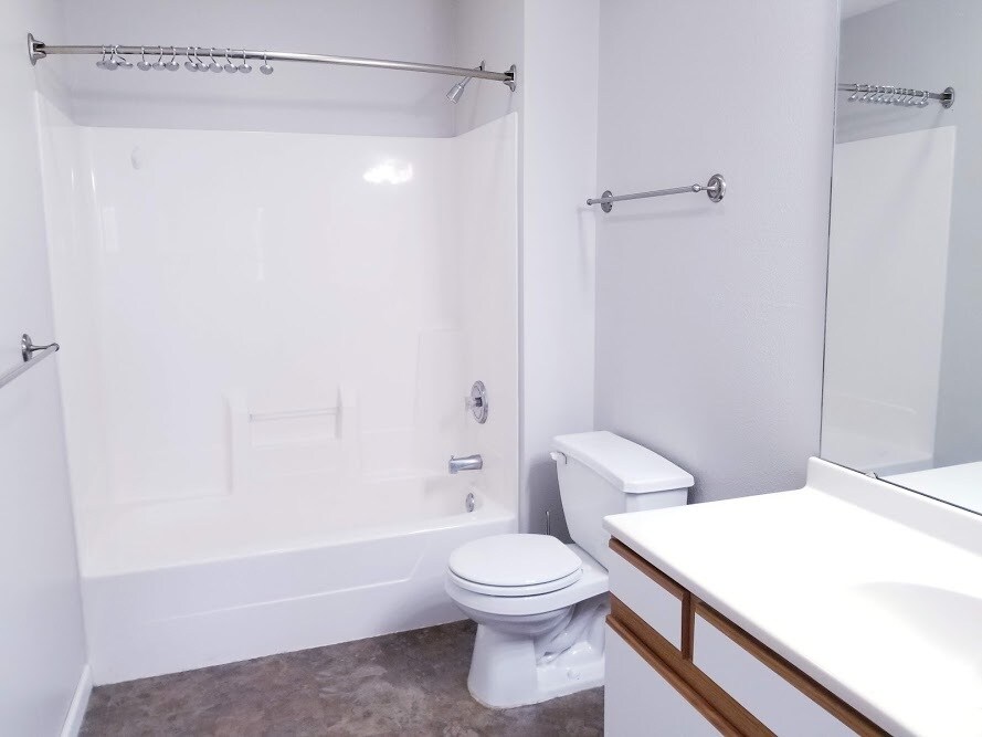 Building Photo - 1230 Murray St NE #5