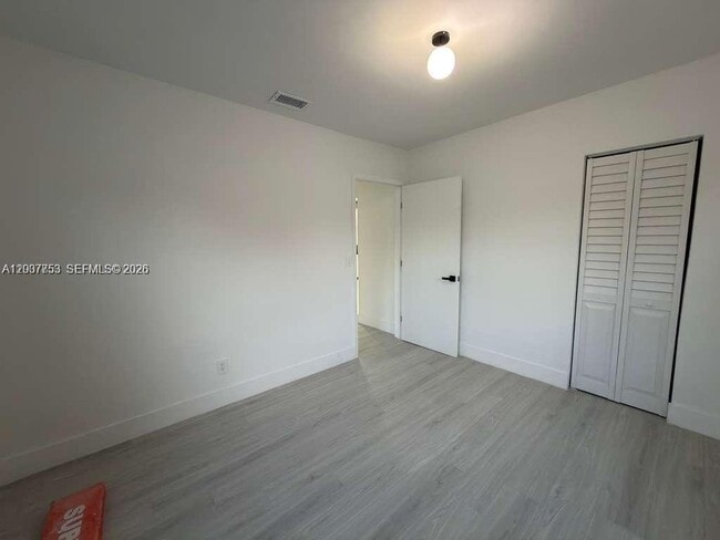 Building Photo - 854 NW 76th St