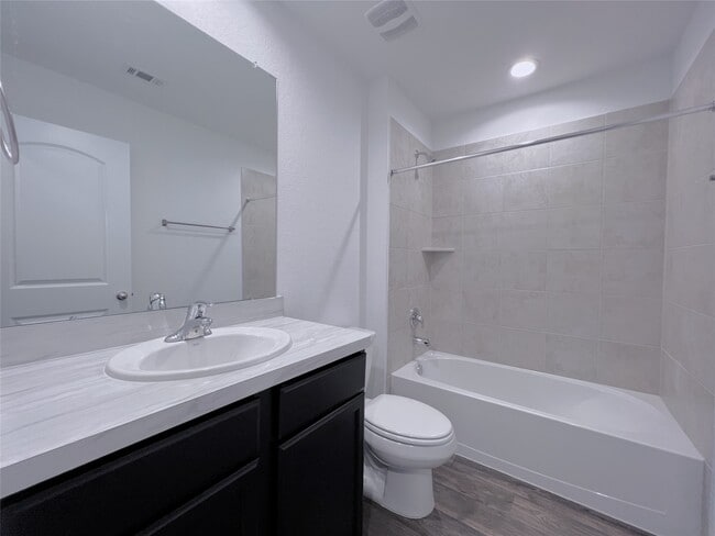 Building Photo - 21197 Alder Oaks Dr