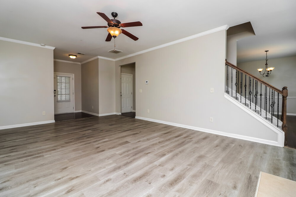 Building Photo - 68 Teramont Ct