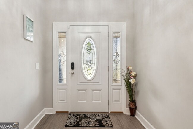 Building Photo - 145 Verano St