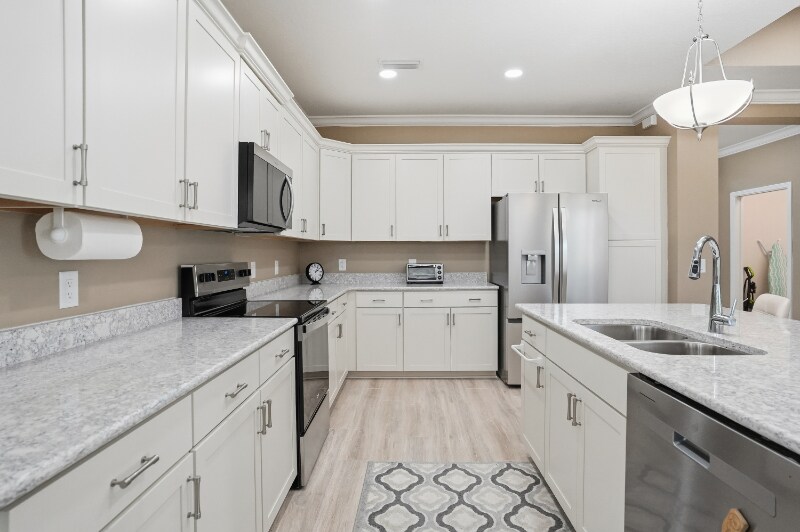 Building Photo - 9458 Escape Ave