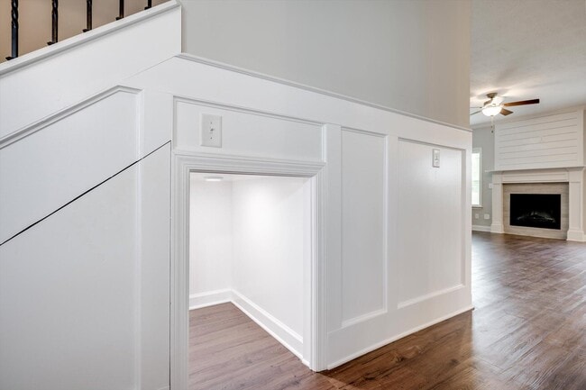 Building Photo - 2557 Traverse Trl