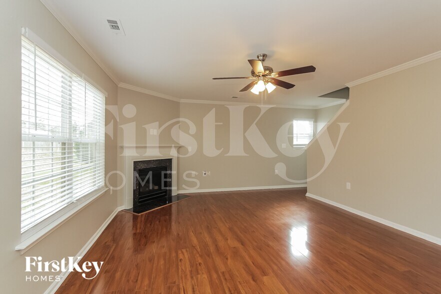 Building Photo - 4538 Austin Dekota Dr