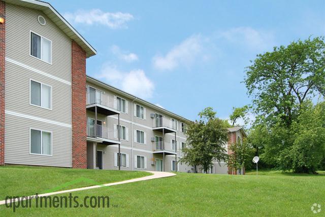 Primary Photo - Ottumwa Heights Apartments