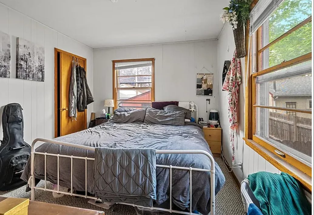 Bedroom 1 - 887 James Ave