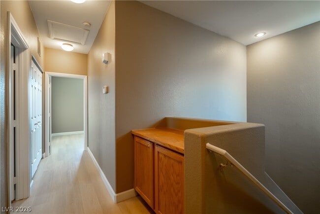 Building Photo - 1228 Sun Village Ave