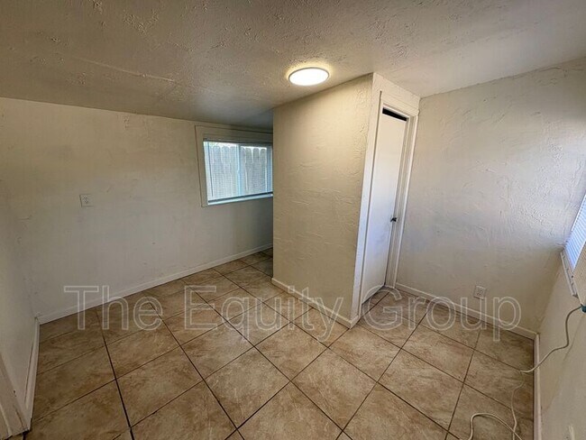 Building Photo - 38745 1/2 Campbell Dr