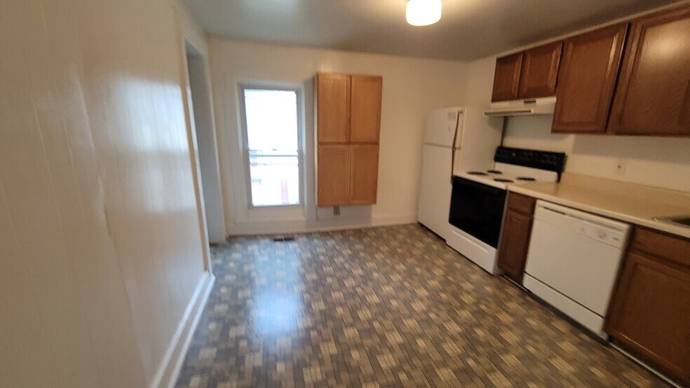 Building Photo - 1333 Connecticut St