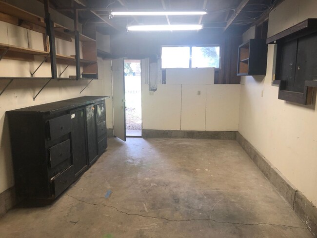 Building Photo - purvis02