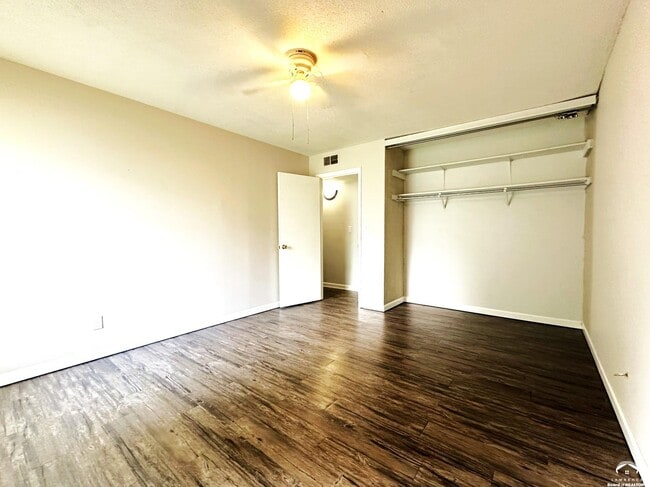 Building Photo - 3241 Glacier Dr