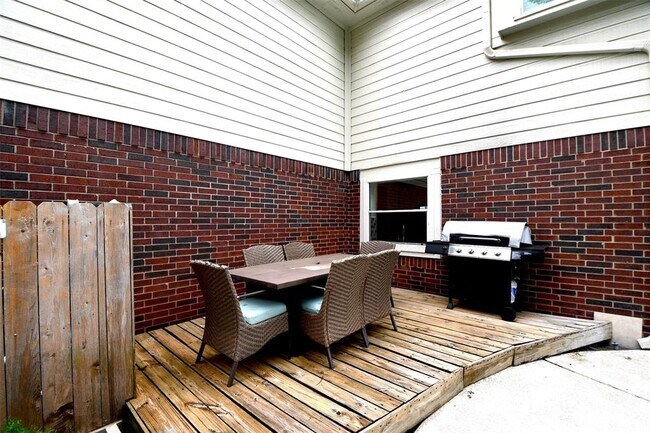 Building Photo - 10303 Sable Trail Ln
