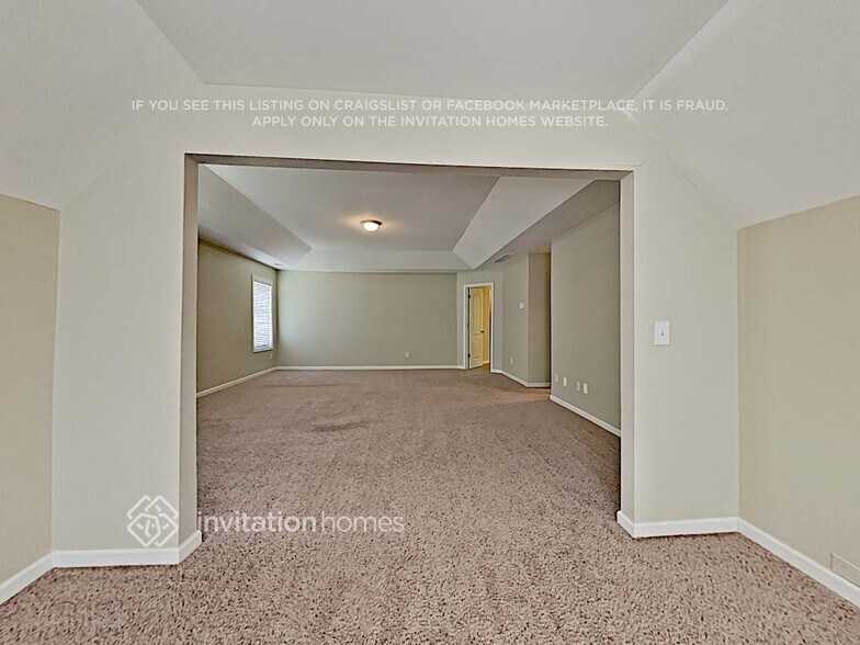 Building Photo - 1734 Dees Dr